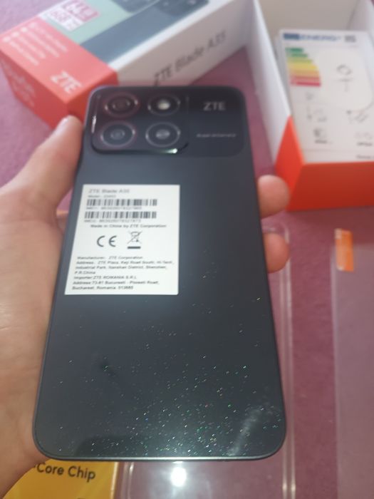 telefon ZTE blade a 35