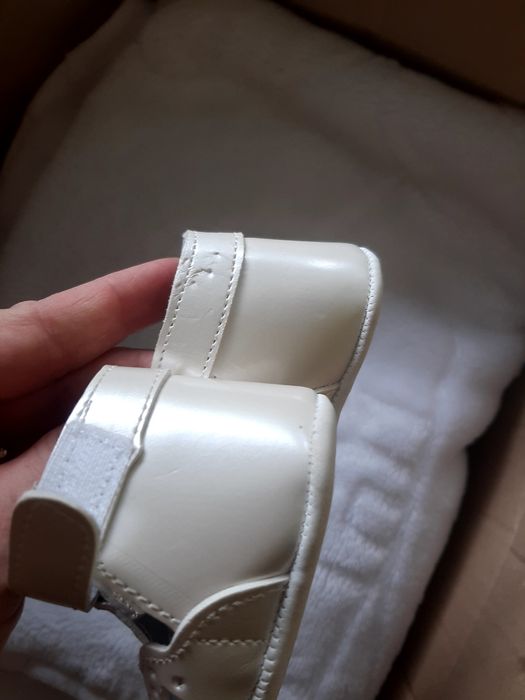 Rochita de ocazie fetita 3-6 luni Monsoon si pantofiori ivory