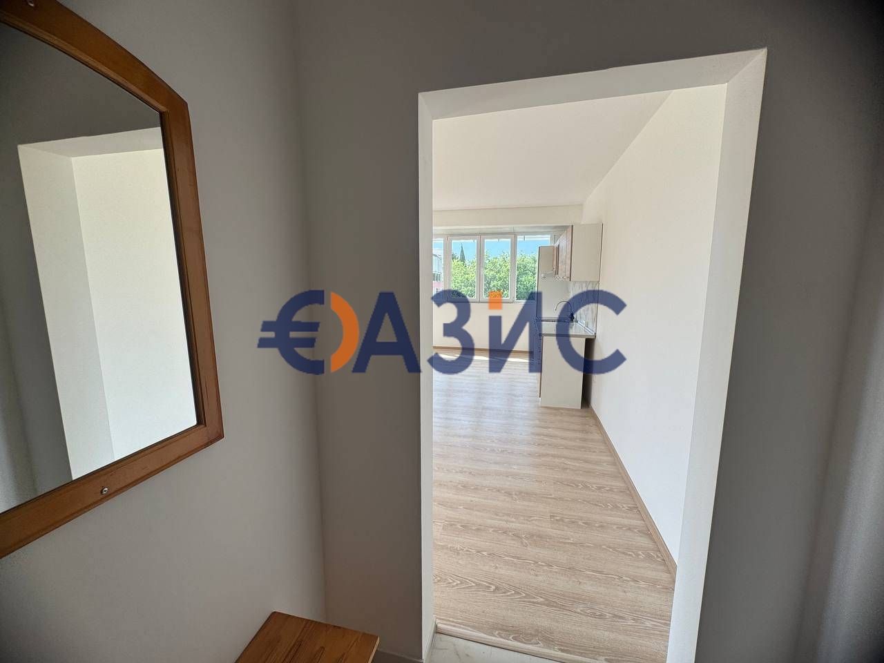 Продава се Тристаен апартамент в с. Равда, Област Бургас - 155 кв.м за 1010 €/кв.м - Снимка #9