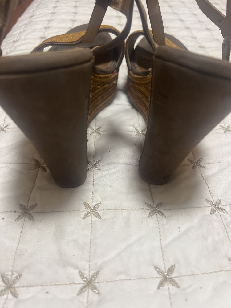 Дамски сандали UGG