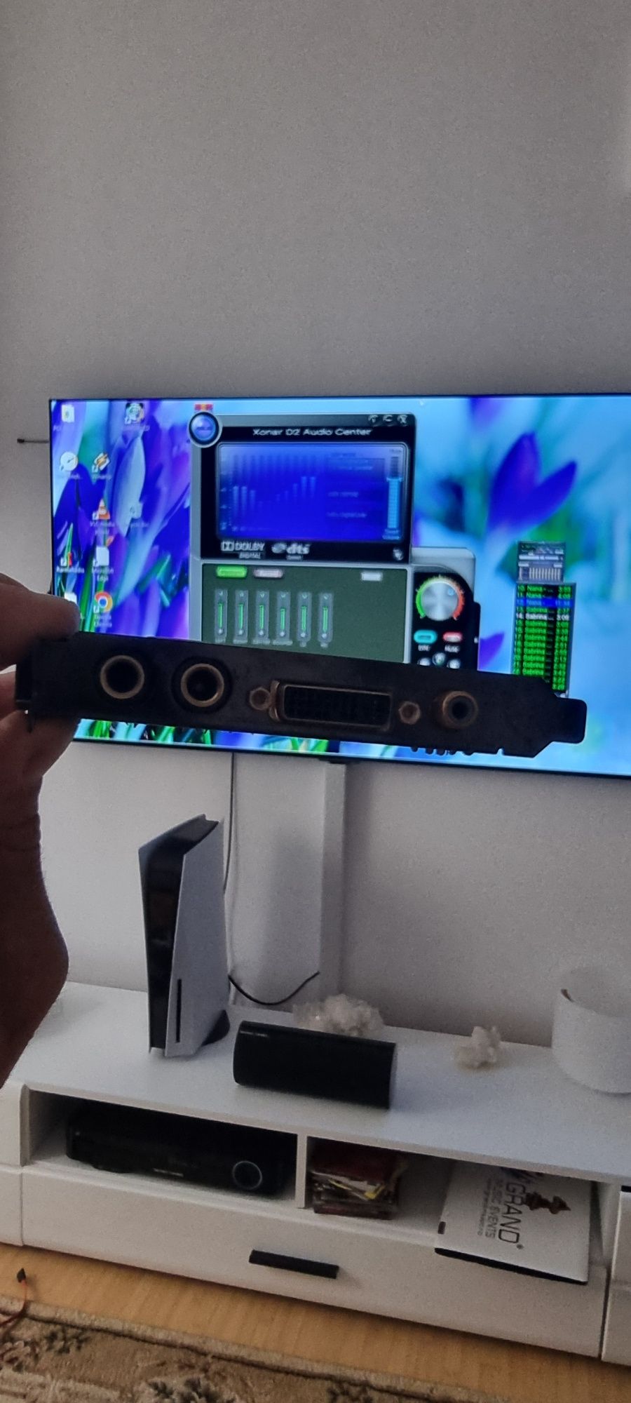 Placa de sunet pentru audiofili,2.1  Asus Xense