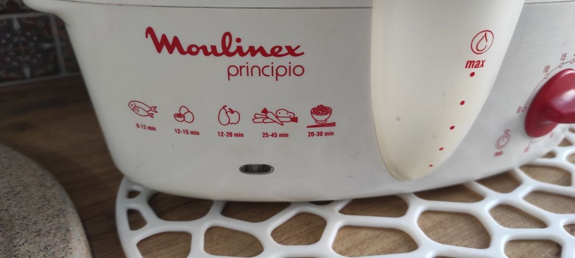 Продам электропароварку от Moulinex