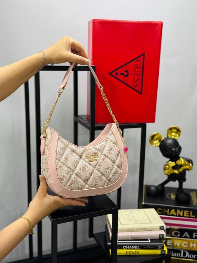 Дамски чанти Louis Vuitton/Guess/Calvin Klein