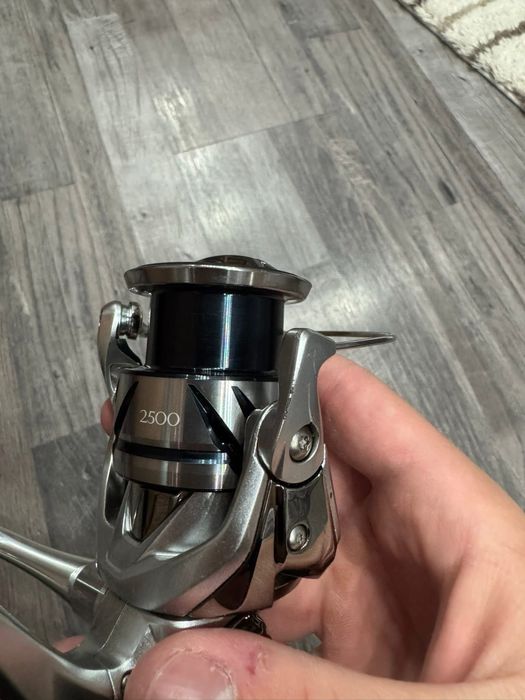 Shimano Stradic 2500 M