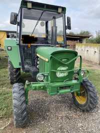 Vând tractor John Deer