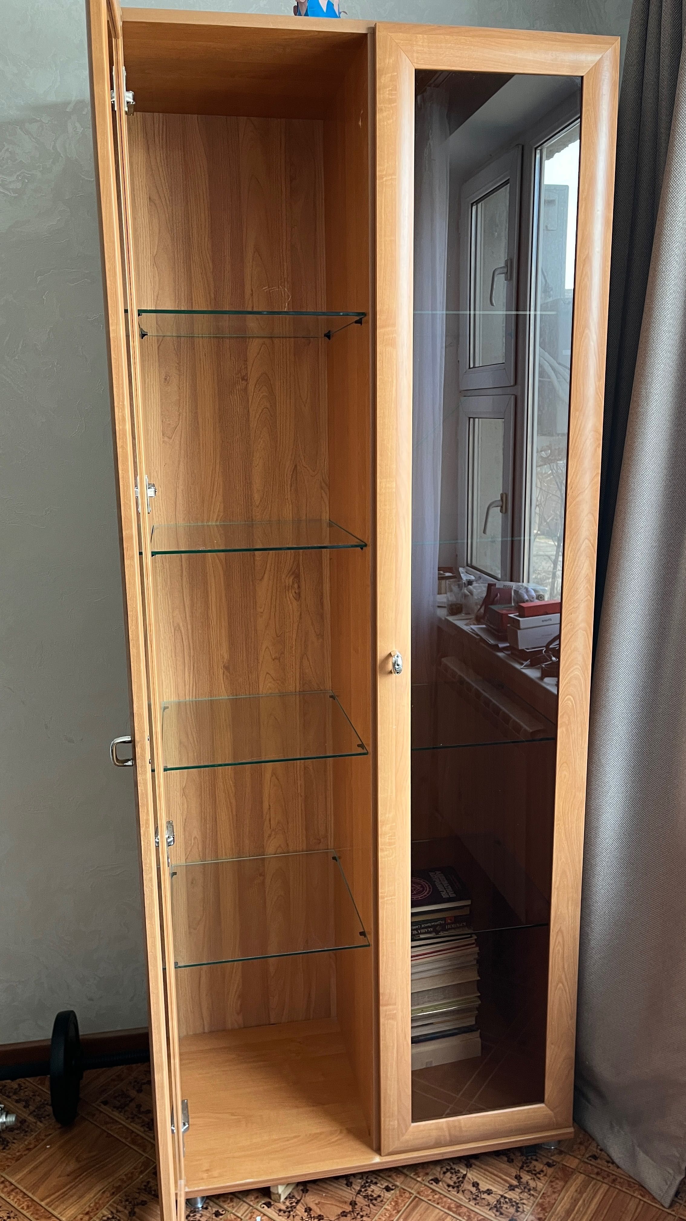 Продам шкаф в отличном состоянии