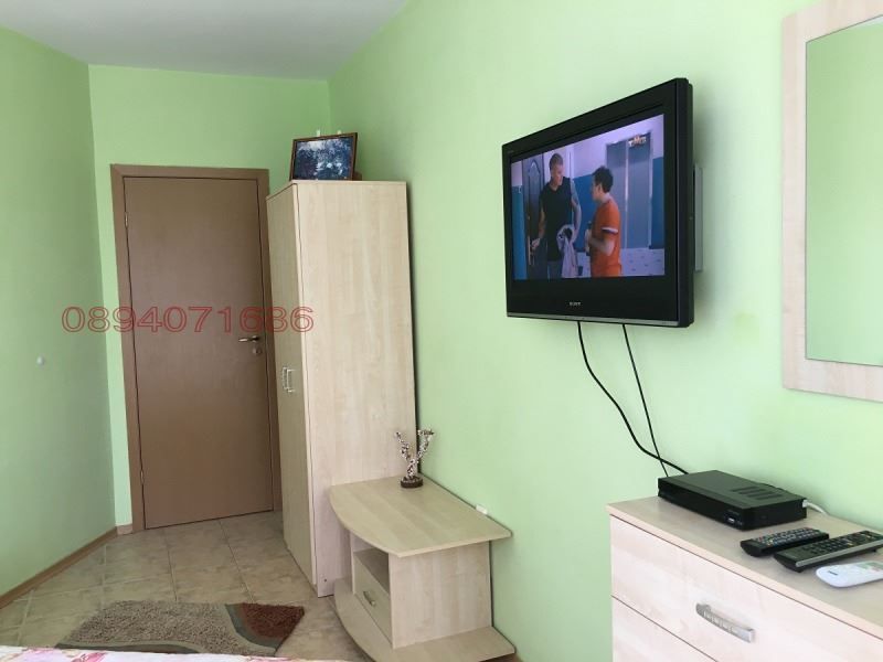 Продава се Двустаен апартамент в к.к. Слънчев бряг - 71 кв.м за 1127 €/кв.м - Снимка #11