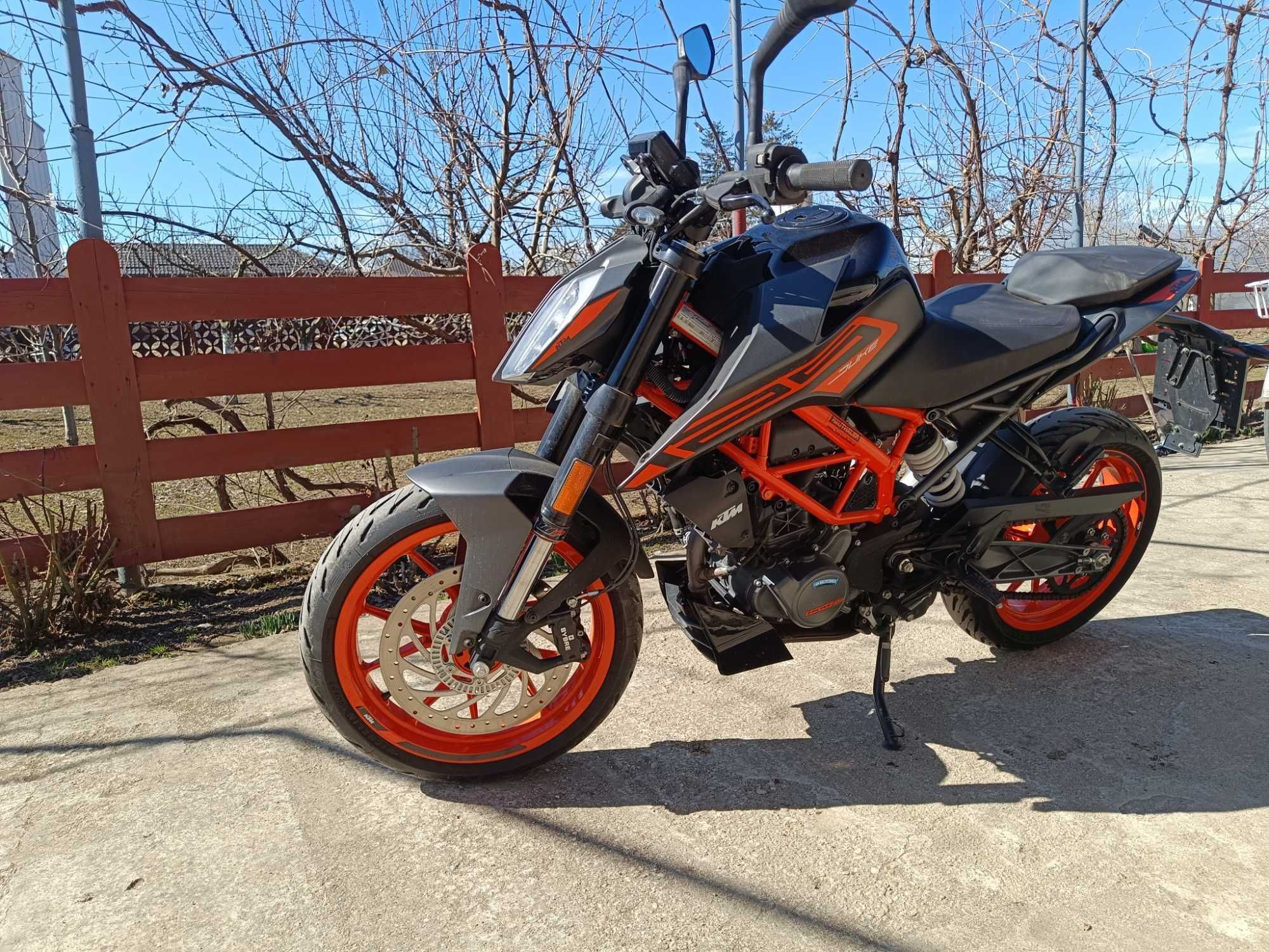 Ktm duke 125 ideal pentru incepatori