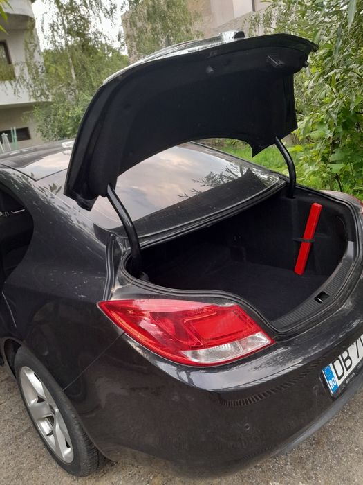 Opel insignia 1,9L Prima înmatriculare nov.2012