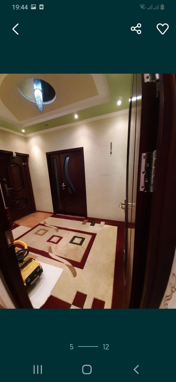 Срочно продаю 4 комнатную квартиру