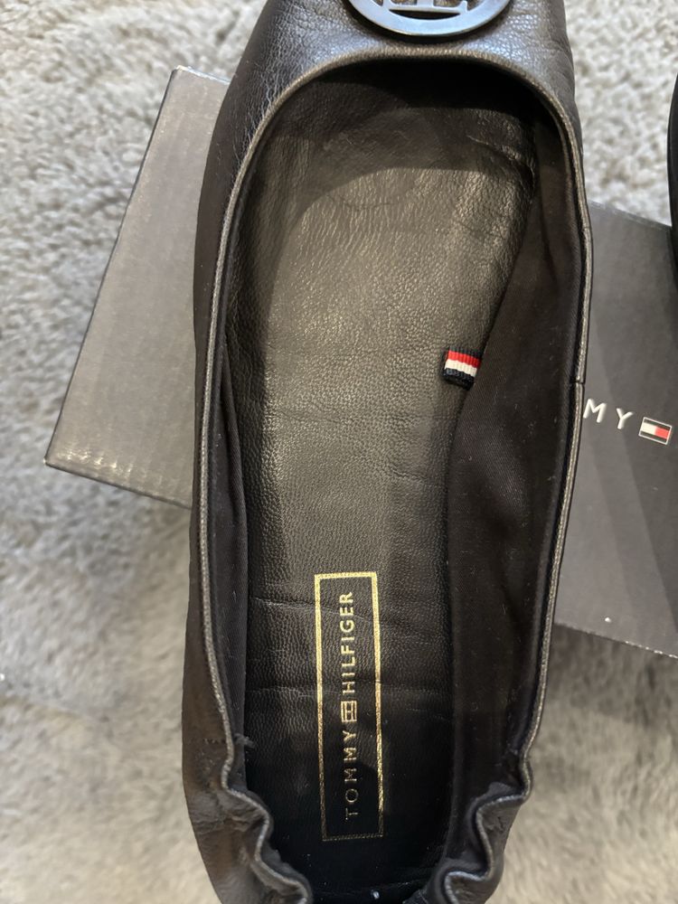 Кожени пантофки Tommy Hilfiger - Като НОВО
