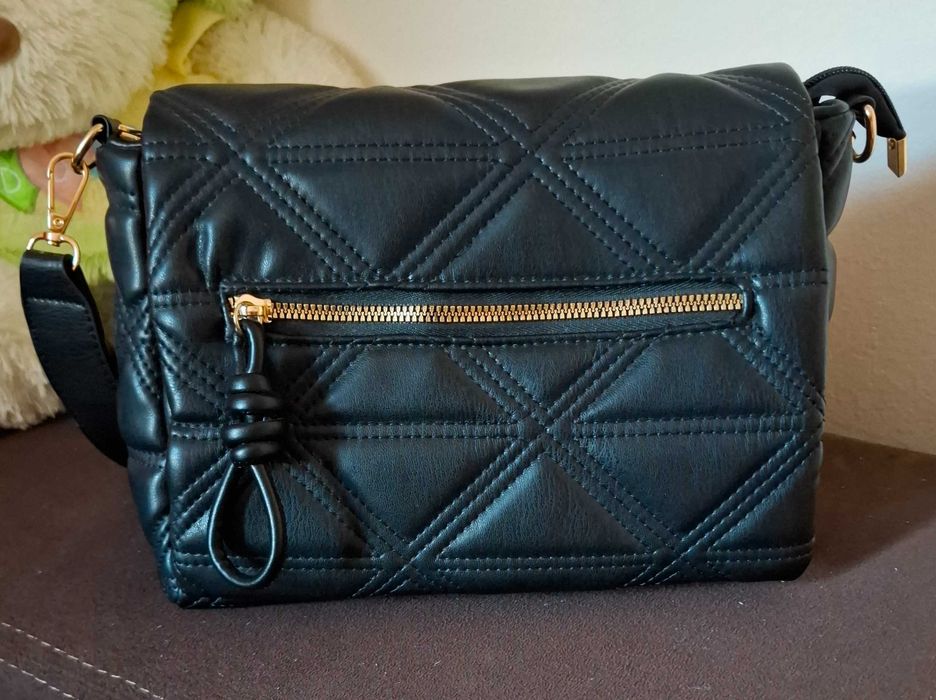 Нова дамска чанта