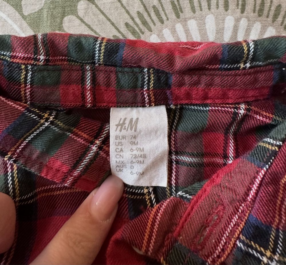 Рубашка H&m и двое пар шорт LCW на мальчика.