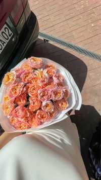 Продам пионовидные розы