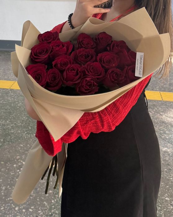 Продам букет метровых роз