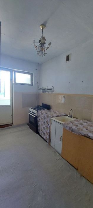 Термиз шахар срочно 2 хонали уй сотилади