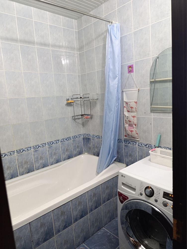 Юнсабад 19.  2 х комнатная квартира в аренду Срочно 400$