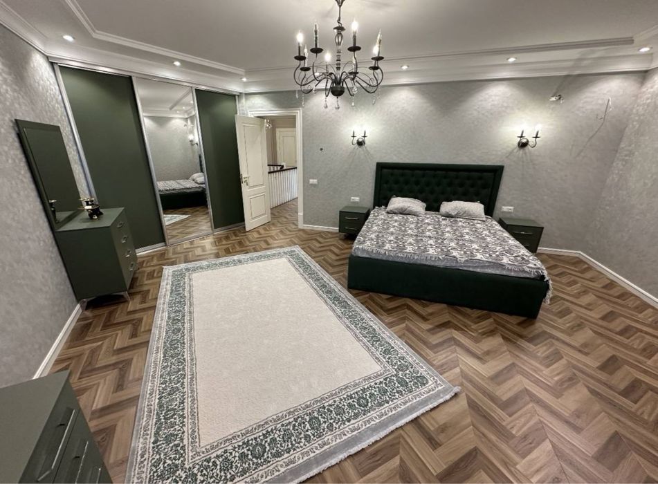 Продаётся 6 ком квартира ЖК «Solaris»,202м2. Яккасарайский район.