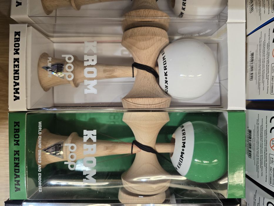 Vând kendama krom POP LOL Diverse culori