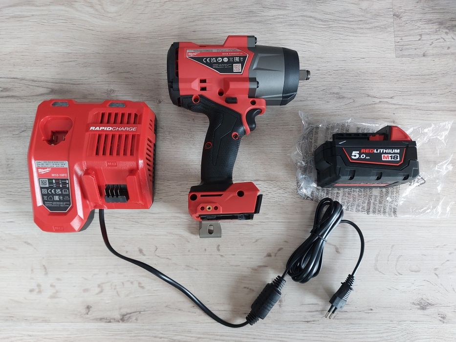 Set impact mare milwaukee M18 FHIW2F12 , 2050 nm, nou