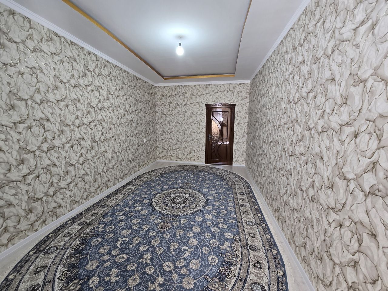 Ховли Уй сотилади