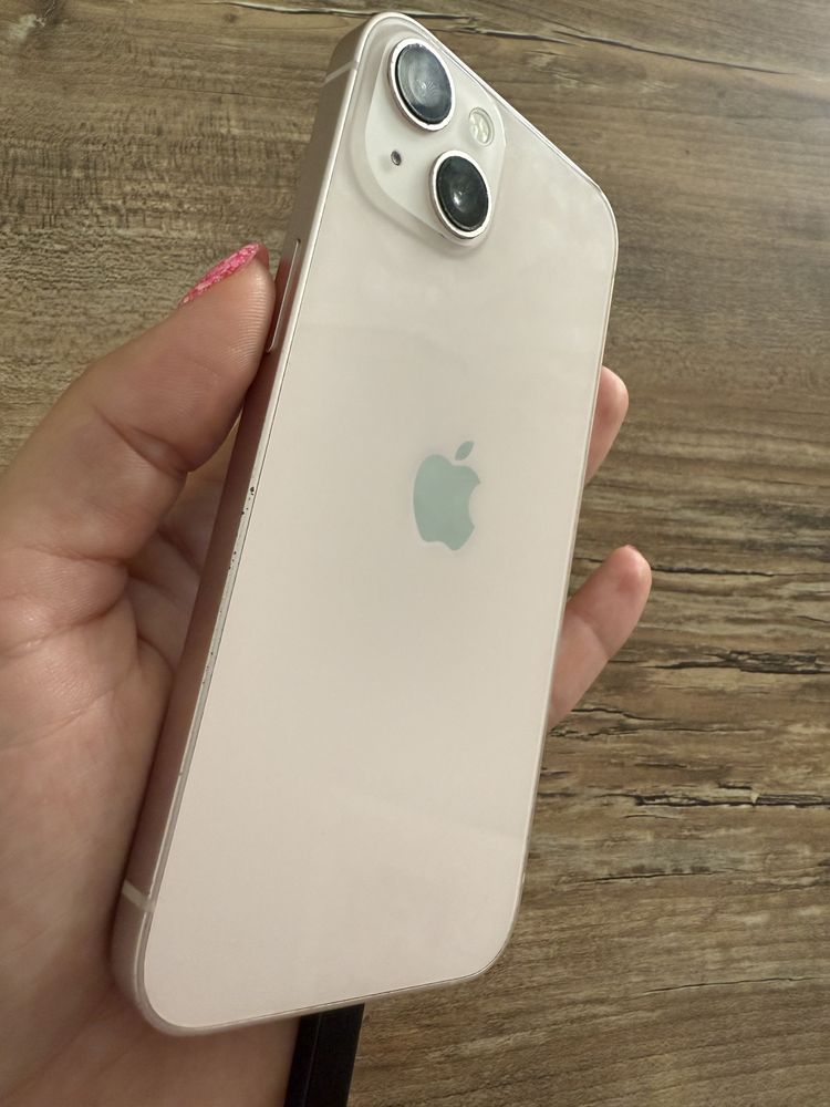 Iphone 13 със сменен дисплей