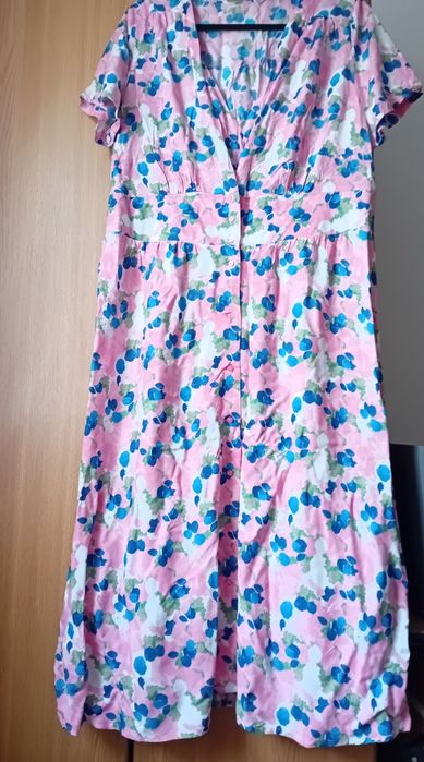 Rochie bumbac, flori roz, lungime medie, Mărimea 48