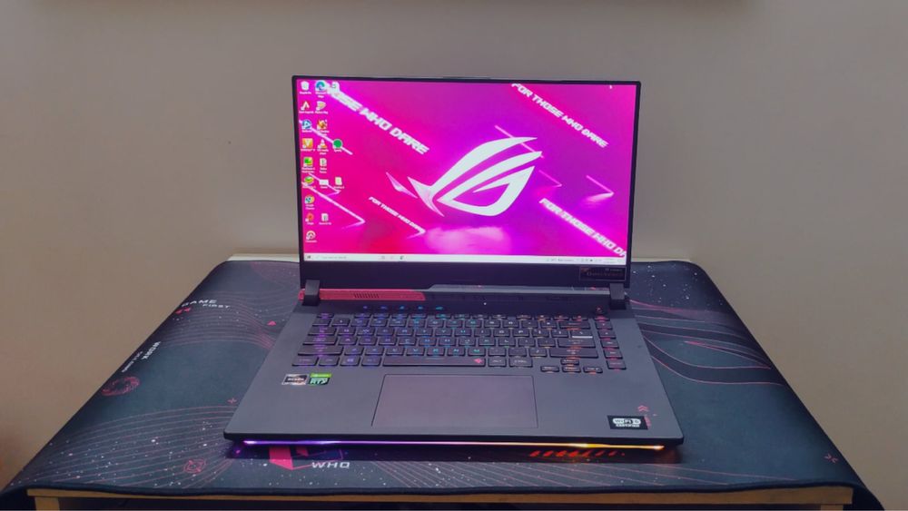 ноутбук Asus rog strix g15