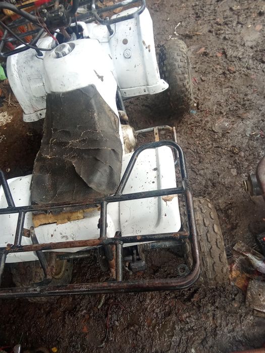 Vând sau schimb ATV 107 CC automat schimb doar cu cross de 125cc