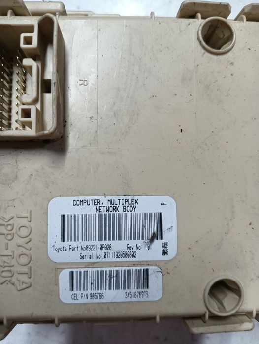 Panou sigurante TOYOTA COROLLA Verso ZER_, ZZE12_, R1_ 2004 - 2009 2.2 D-4D 2AD-FTV