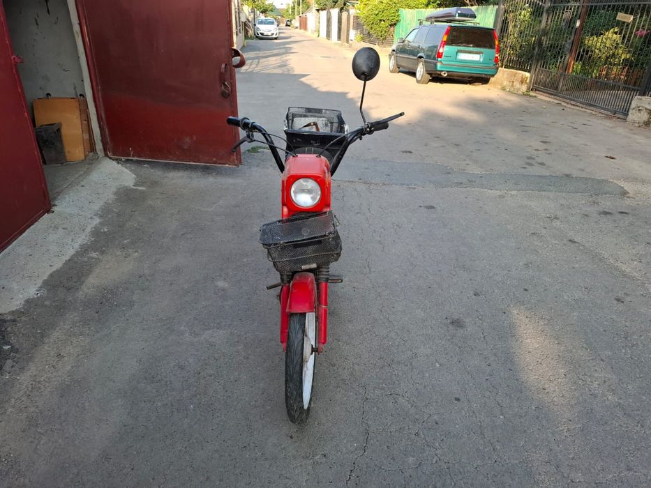 Vand Moped Atalia