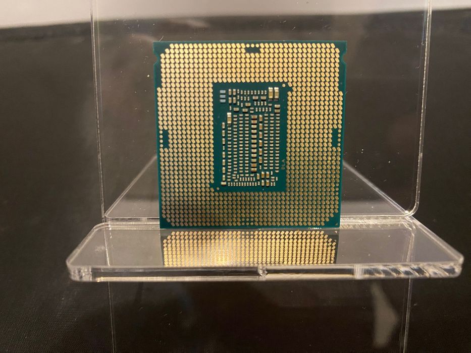 Procesor socket 1151v2  Intel Coffee Lake, Core i7 9700 3.0GHz