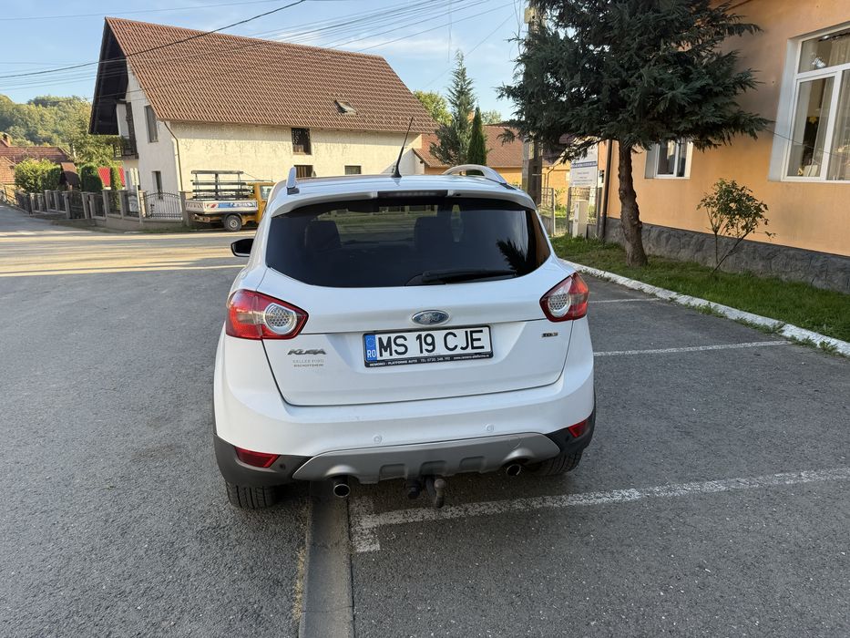 Vand ford kuga automat