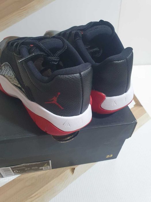 Jordan Air 11CMFT Low masura 38.5 originali noi in cutie