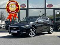 Infiniti Q30