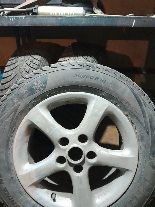Колеса ниссан максима продам 215/60R16