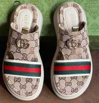 Papuci Gucci,  tenisi Dior