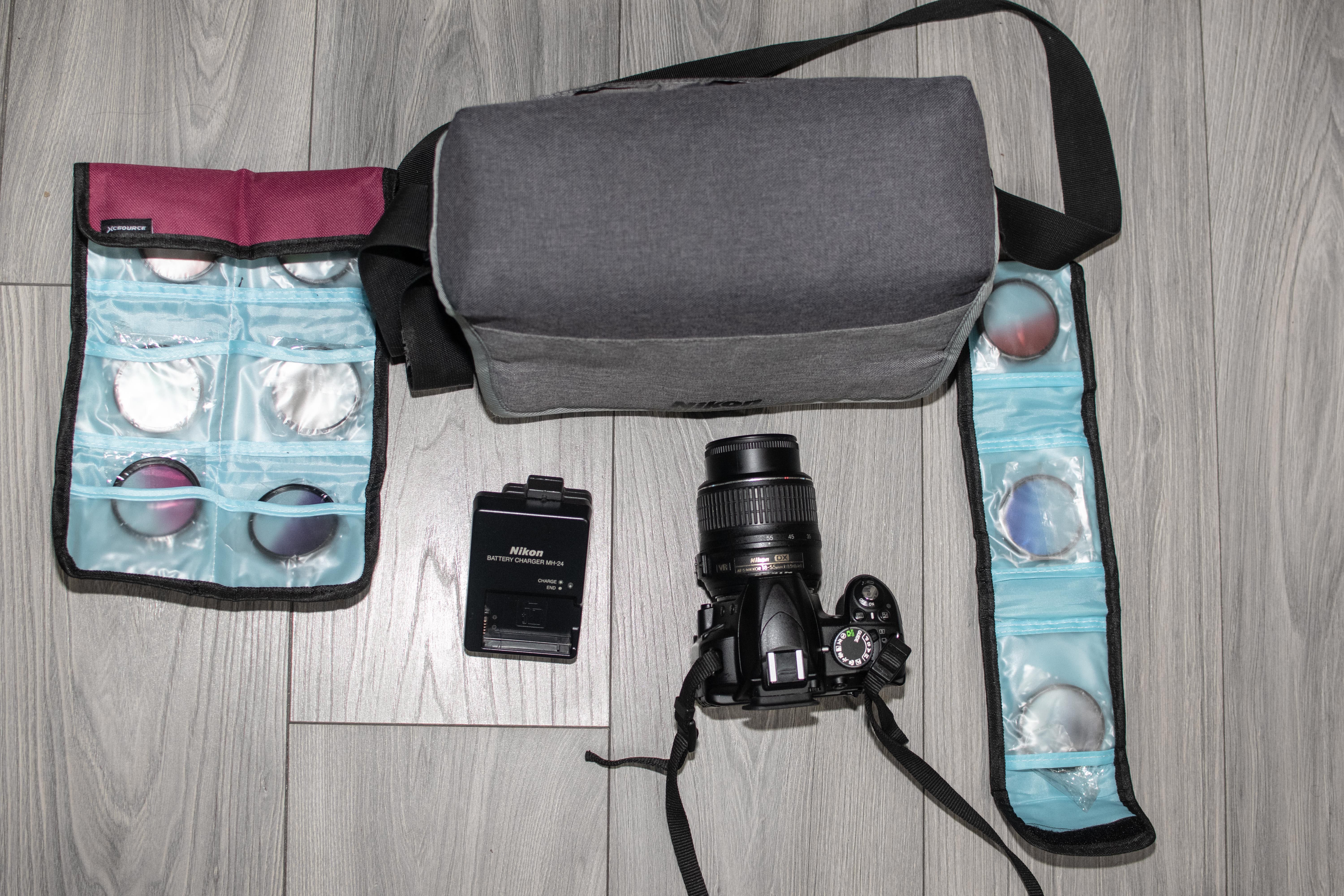 Kit Nikon D3100 18-55 + accesorii