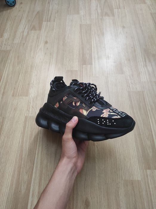 Versace chain reaction medusa print