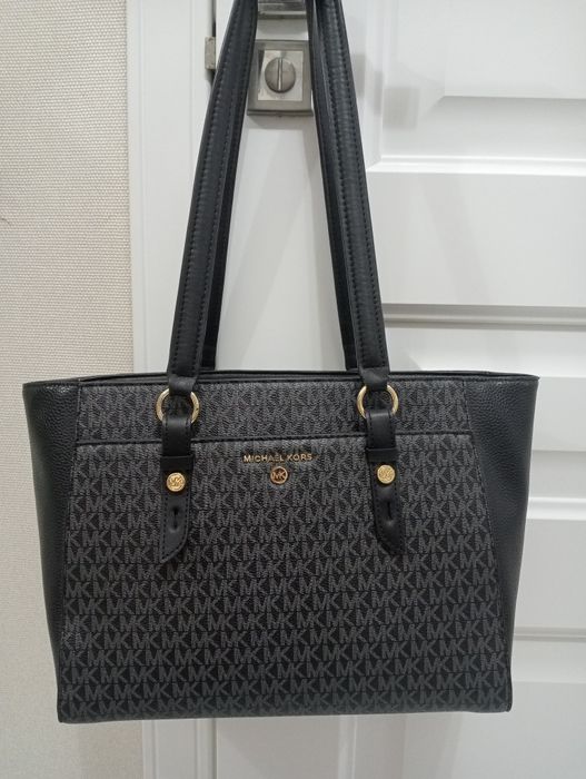 Сумка  срочно продам