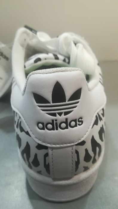 Adidas Superstar N40,5/25,5sm.Мъжки маратонки.Нови.Оригинал.