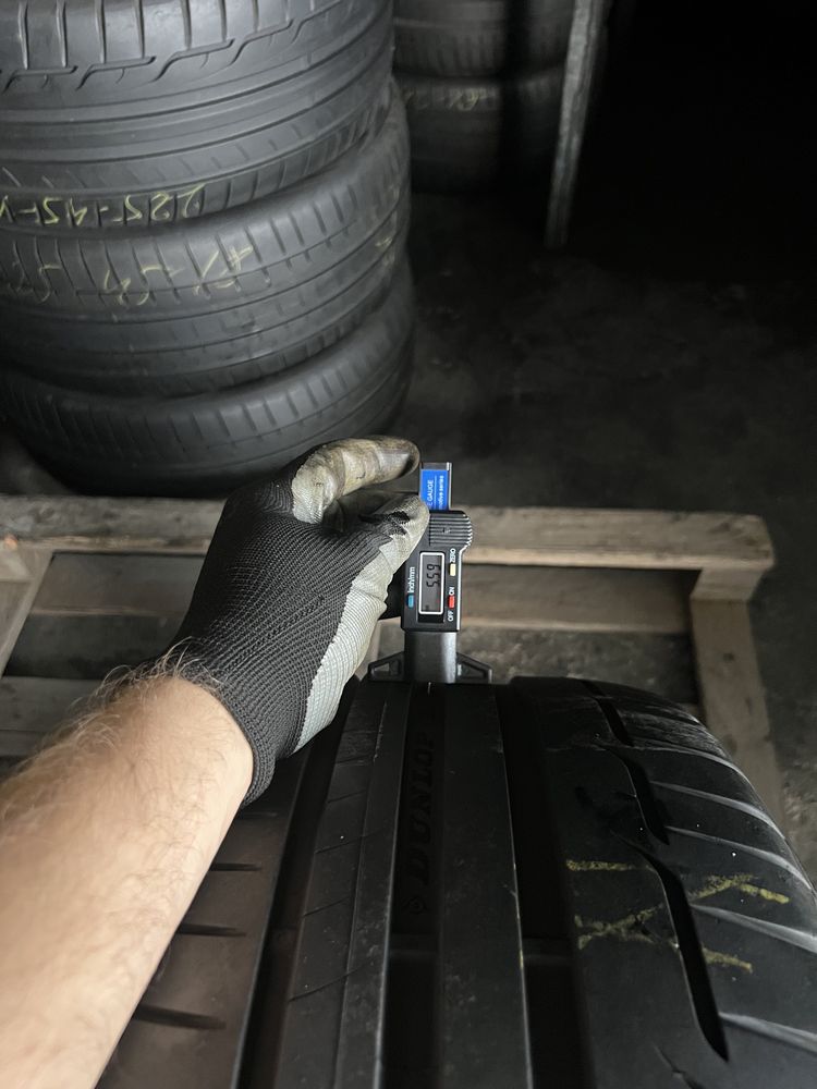 1 anvelopa de vara 235/45/17 Pirelli/Dunlop!