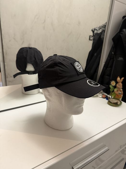 Шапки Stone Island