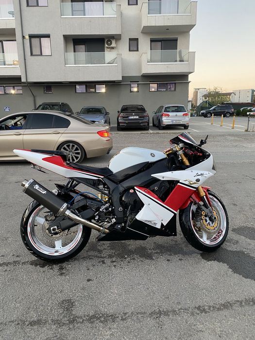 Yamaha YZF-R1 2003
