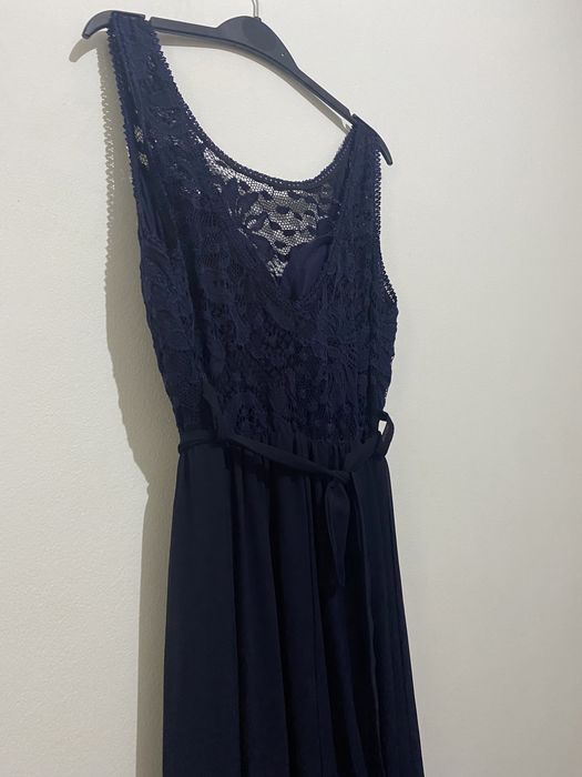 Rochie lungă, elegantă