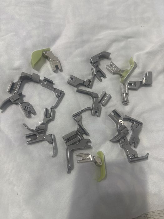 Лапка для швейных машин все новый