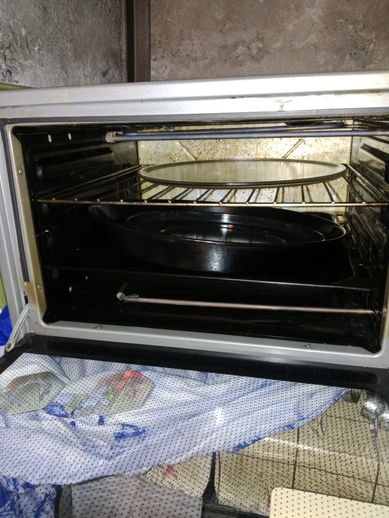 Продам духовку в отличном состоянии!