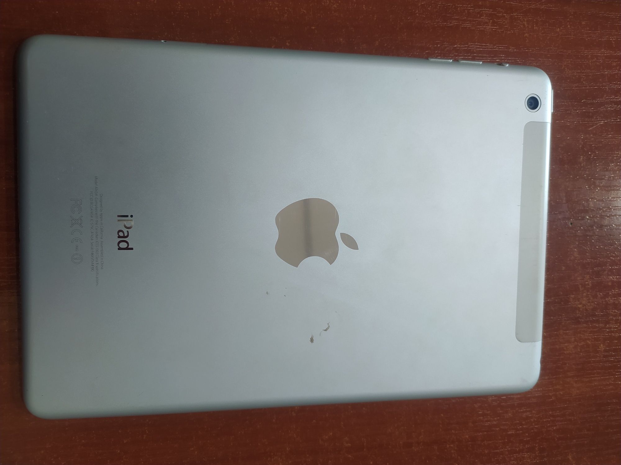 I Pad madel 1454