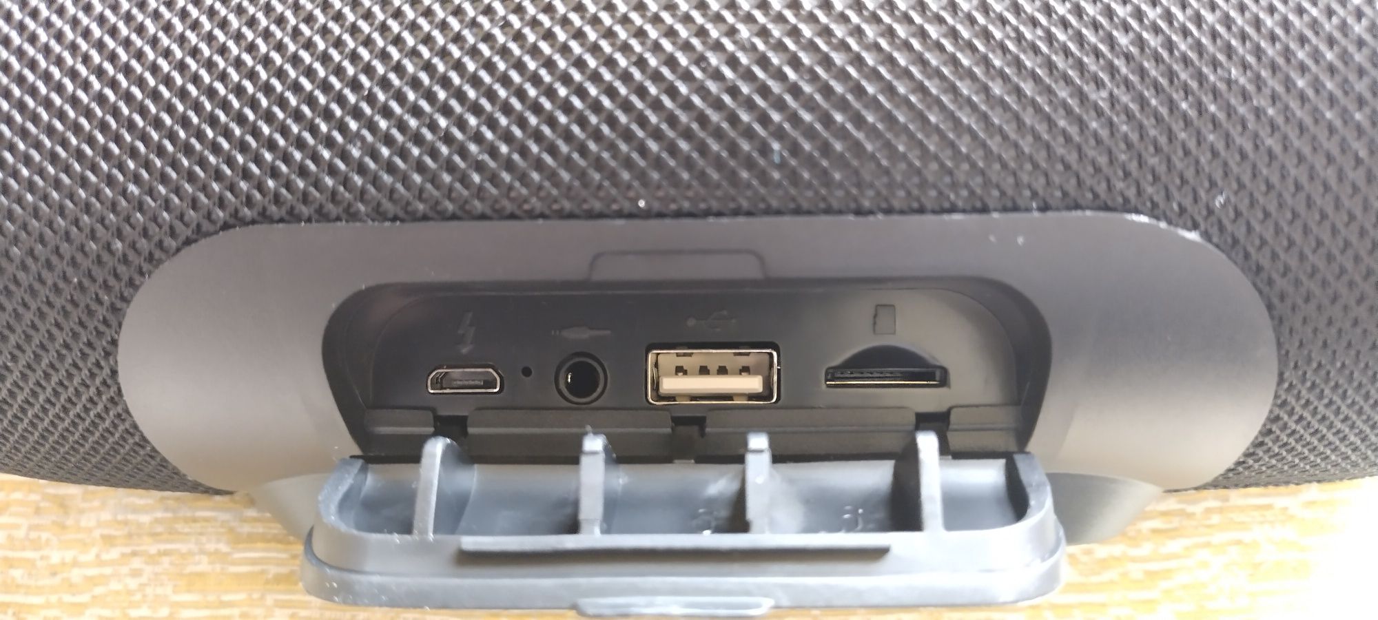 Преносима тонколона JBL Charge 3 2x10 W