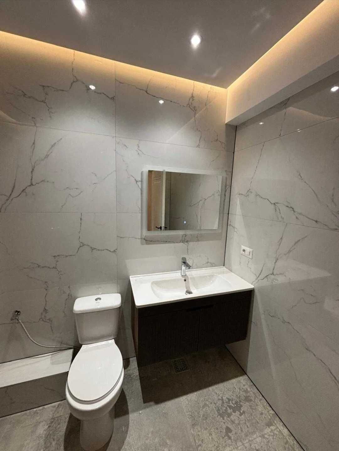 VAND  apartament 3 camere, bloc nou, sau INCHIRIEZ pe termen lung,